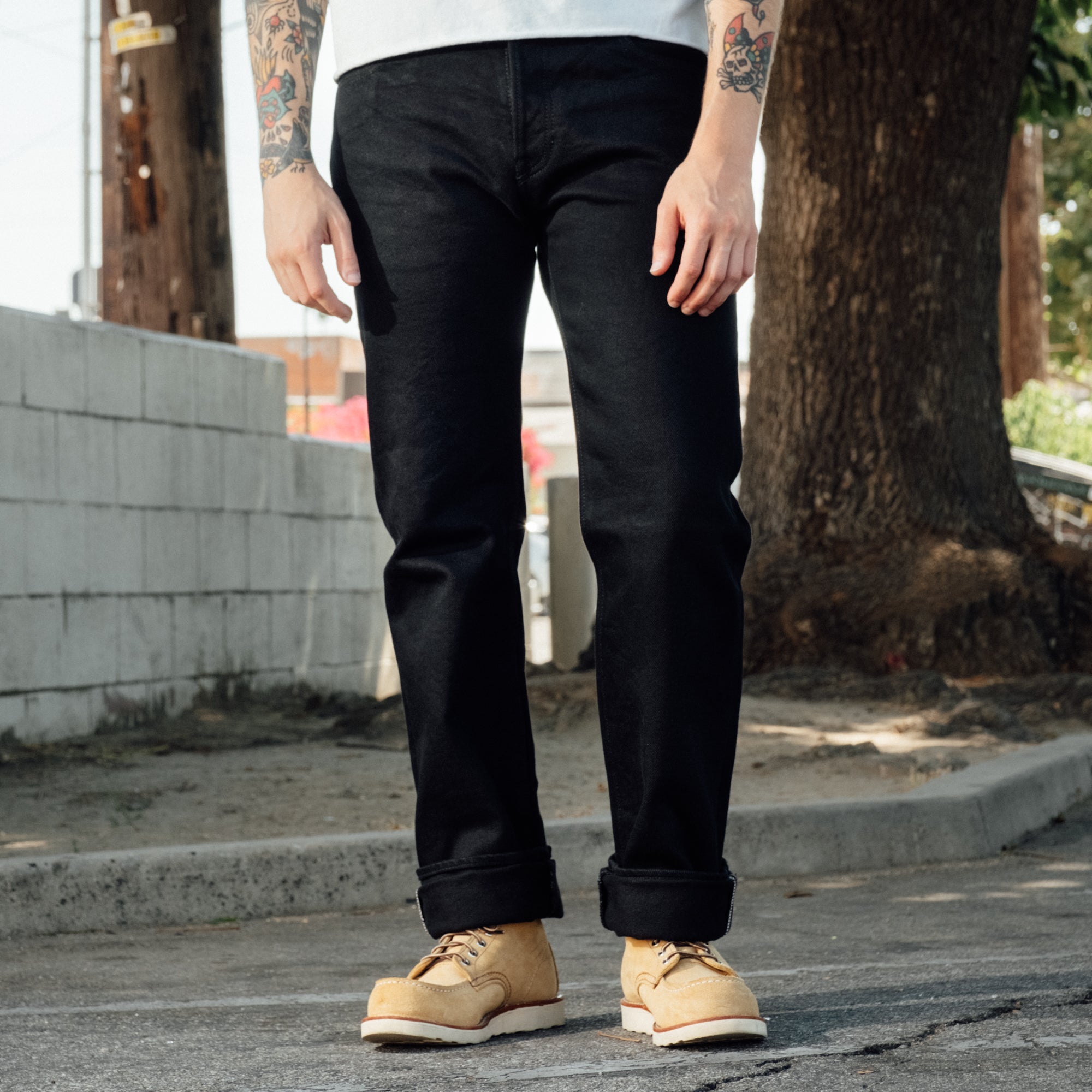 Iron Heart IH-666S-SBG 21oz Selvedge Denim Straight Cut Superblack Fades to  Grey