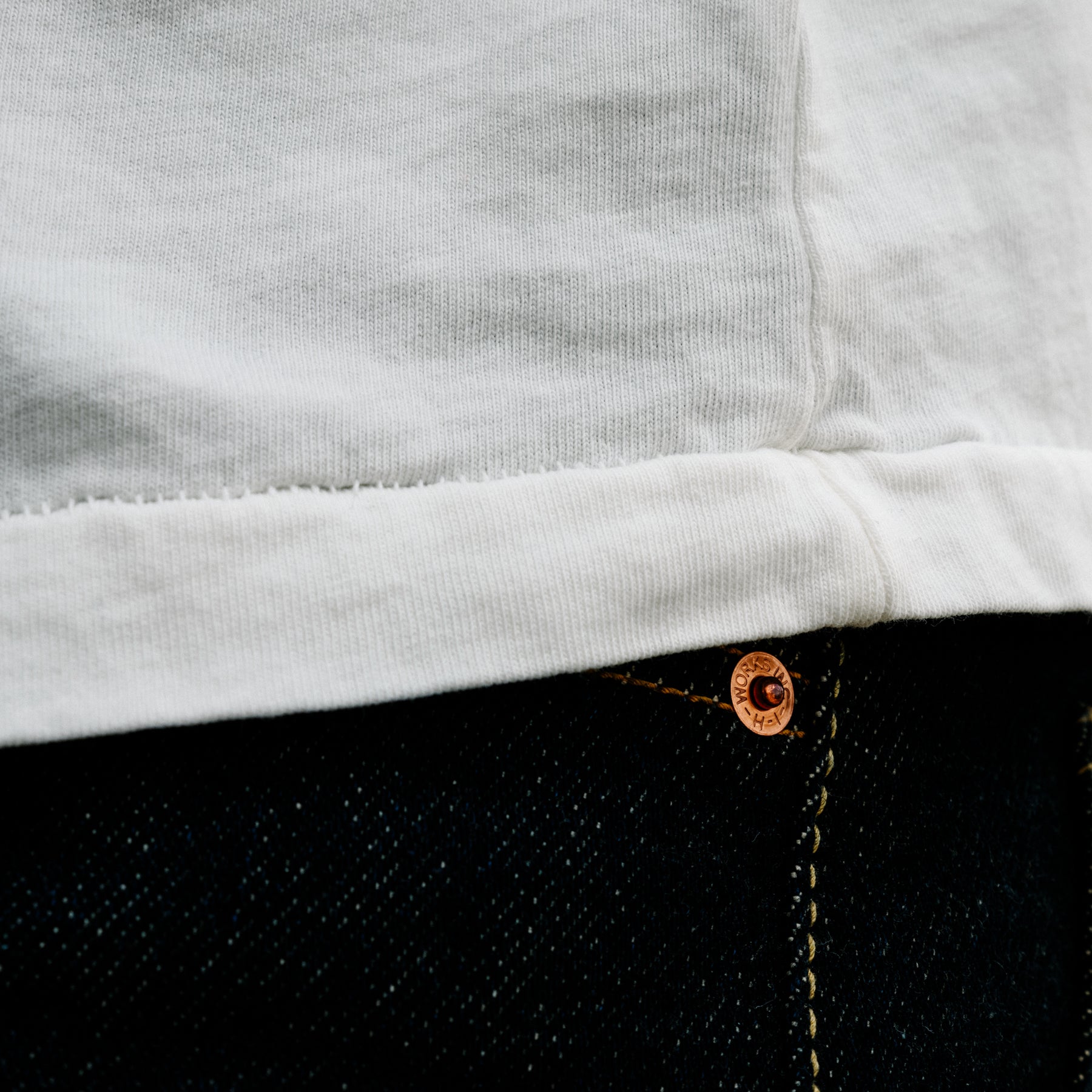 All-Time High Single Stitch Pocket Tee Washed White