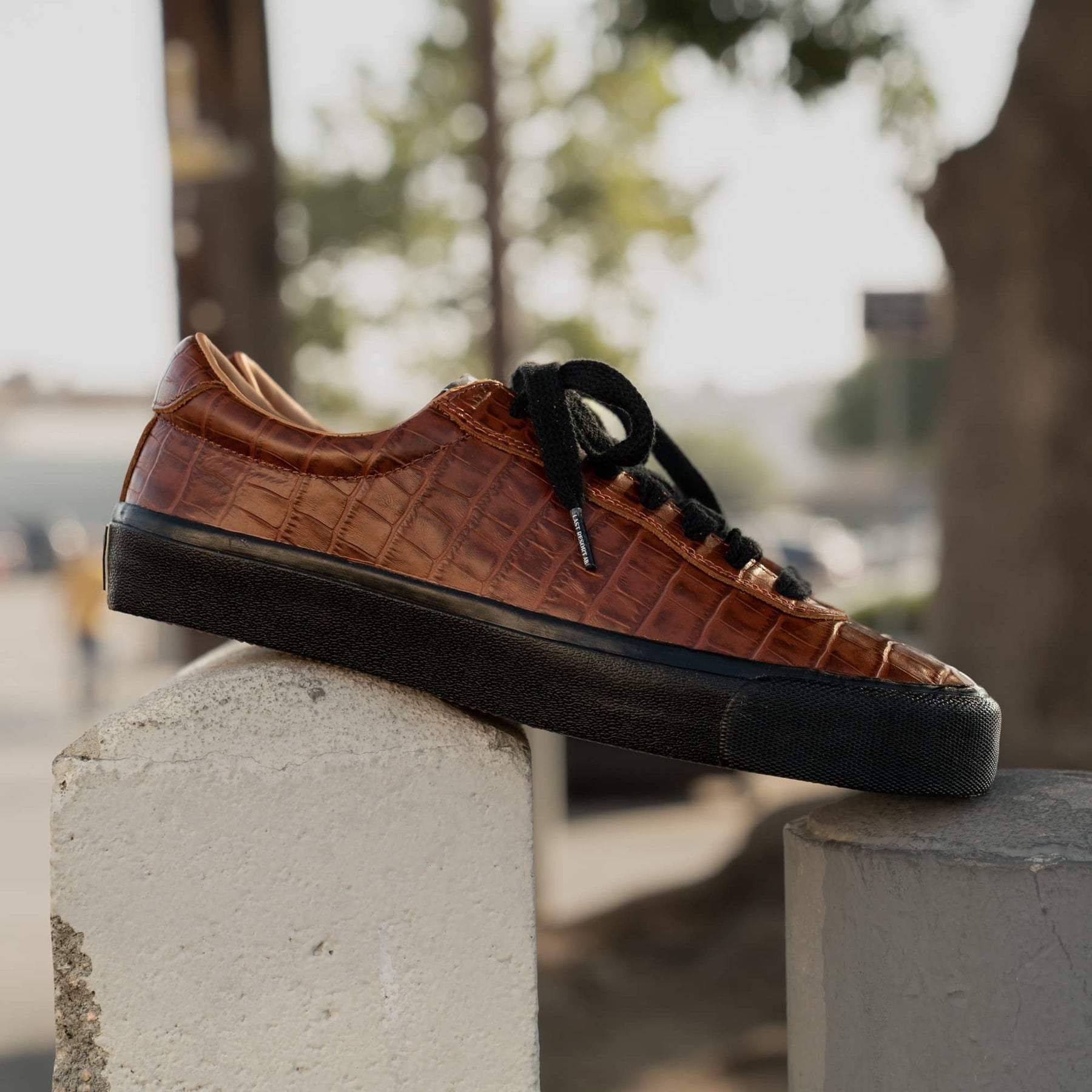 Last Resort VM001 Lo Croc Black/ Brown FINAL SALE